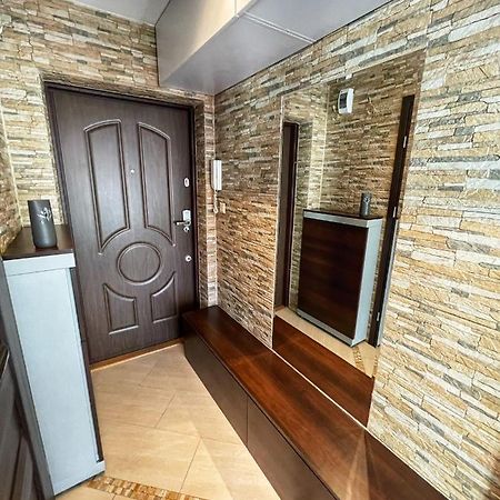 Luxury Red Apartment By Marta رادوم المظهر الخارجي الصورة
