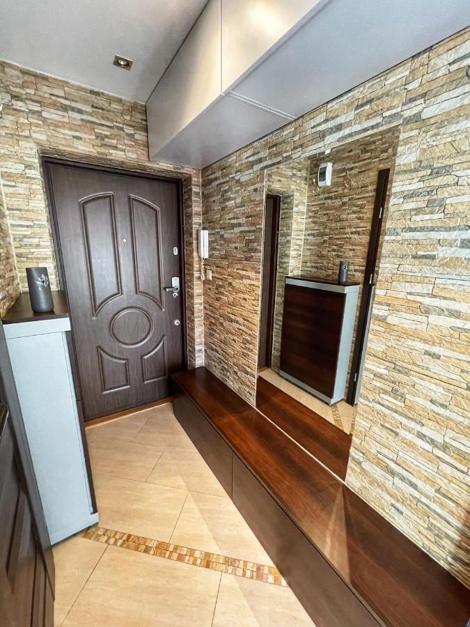 Luxury Red Apartment By Marta رادوم المظهر الخارجي الصورة